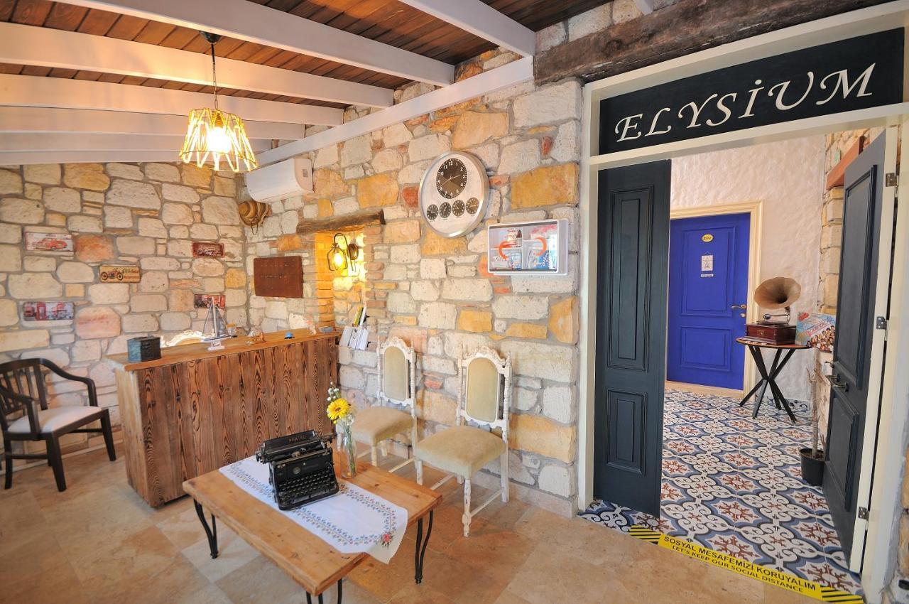 Cesme Elysium Hotel Esterno foto